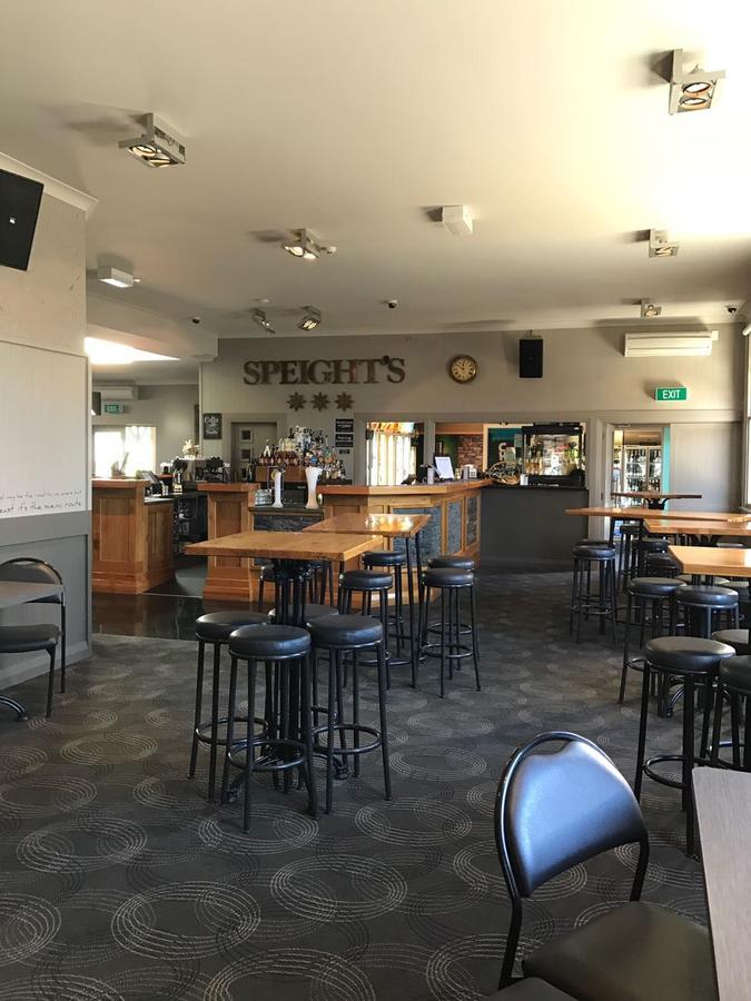Otautau Hotel 外观 照片
